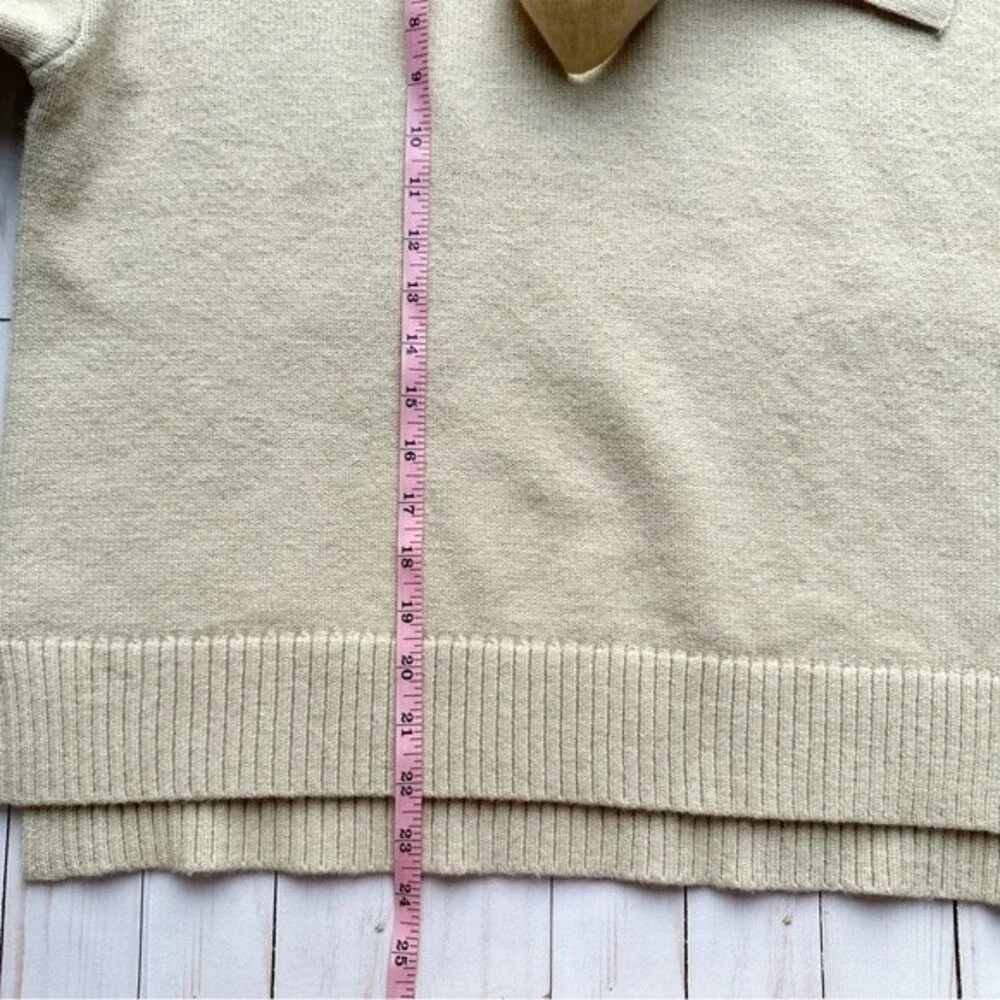 Free the Roses Size XS Oversized Hoodie Sweater